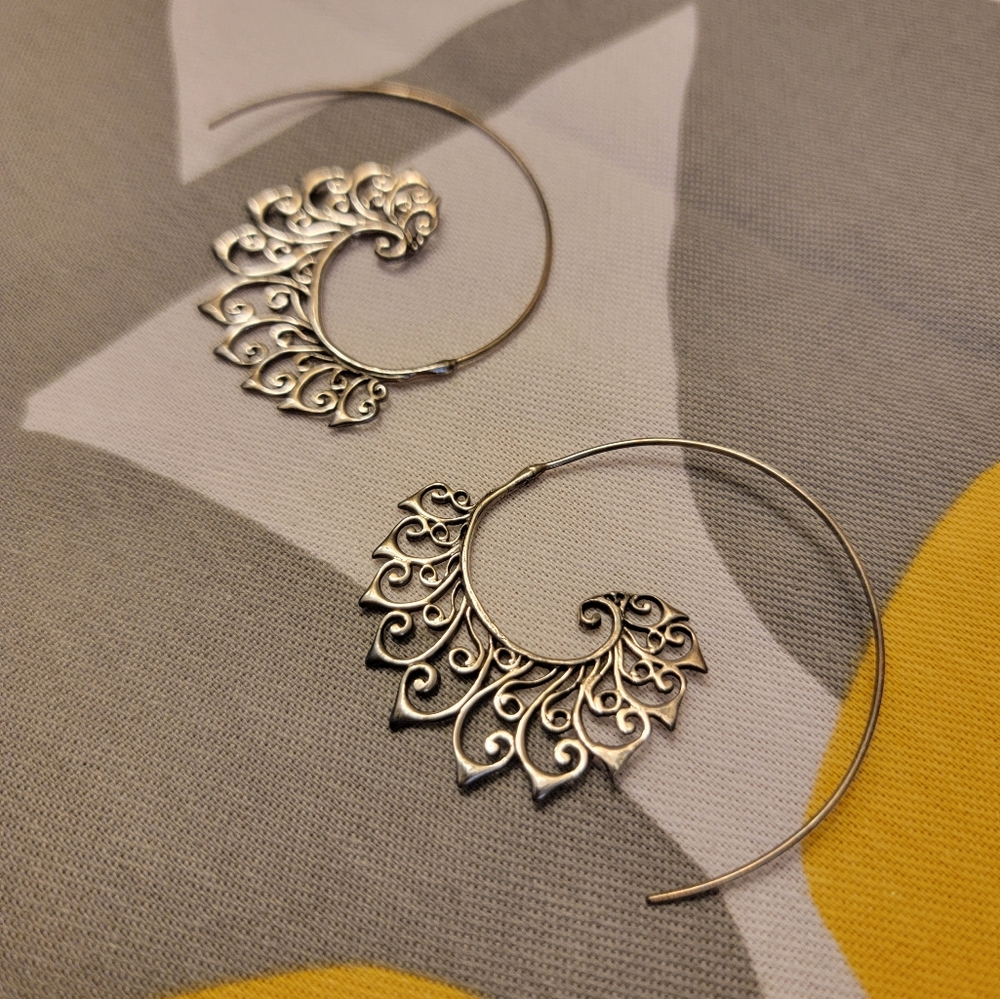 Gild White Brass Hoop Earrings/Hangers